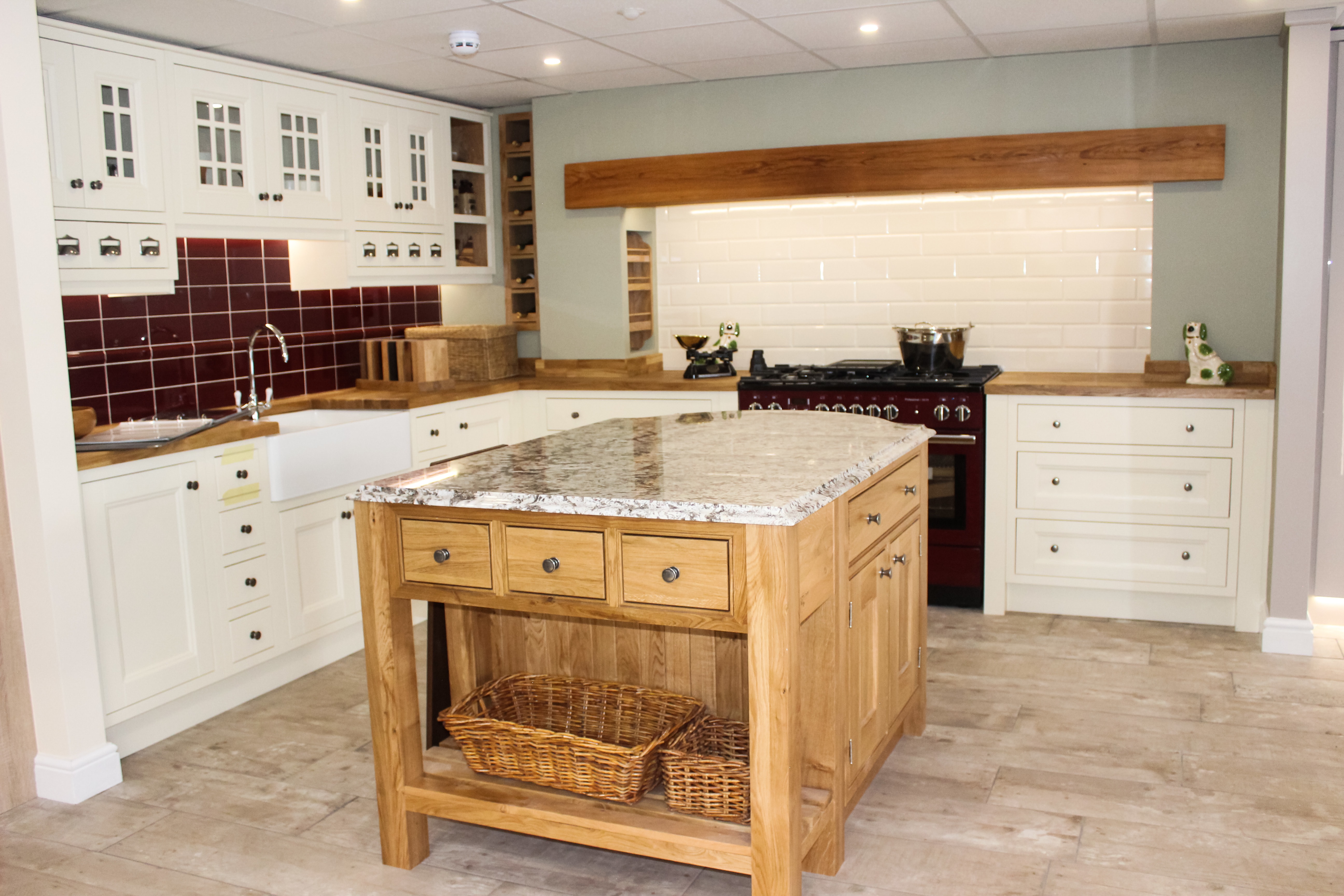 Wooden Top Showroom Kitchen With Kitchen Island Marble Top